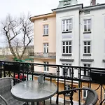 Bagel Residence Old Town